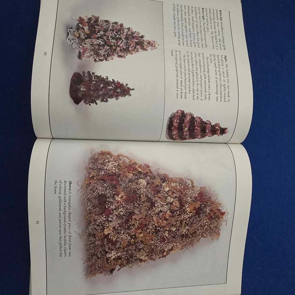 Assorted Craft Booklets - Picture 4 of 12